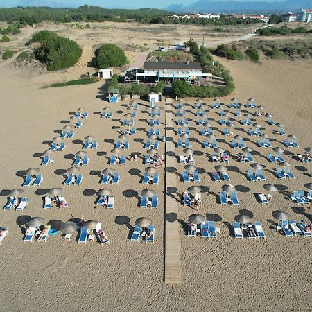 Ramada Resort Side Exterior foto