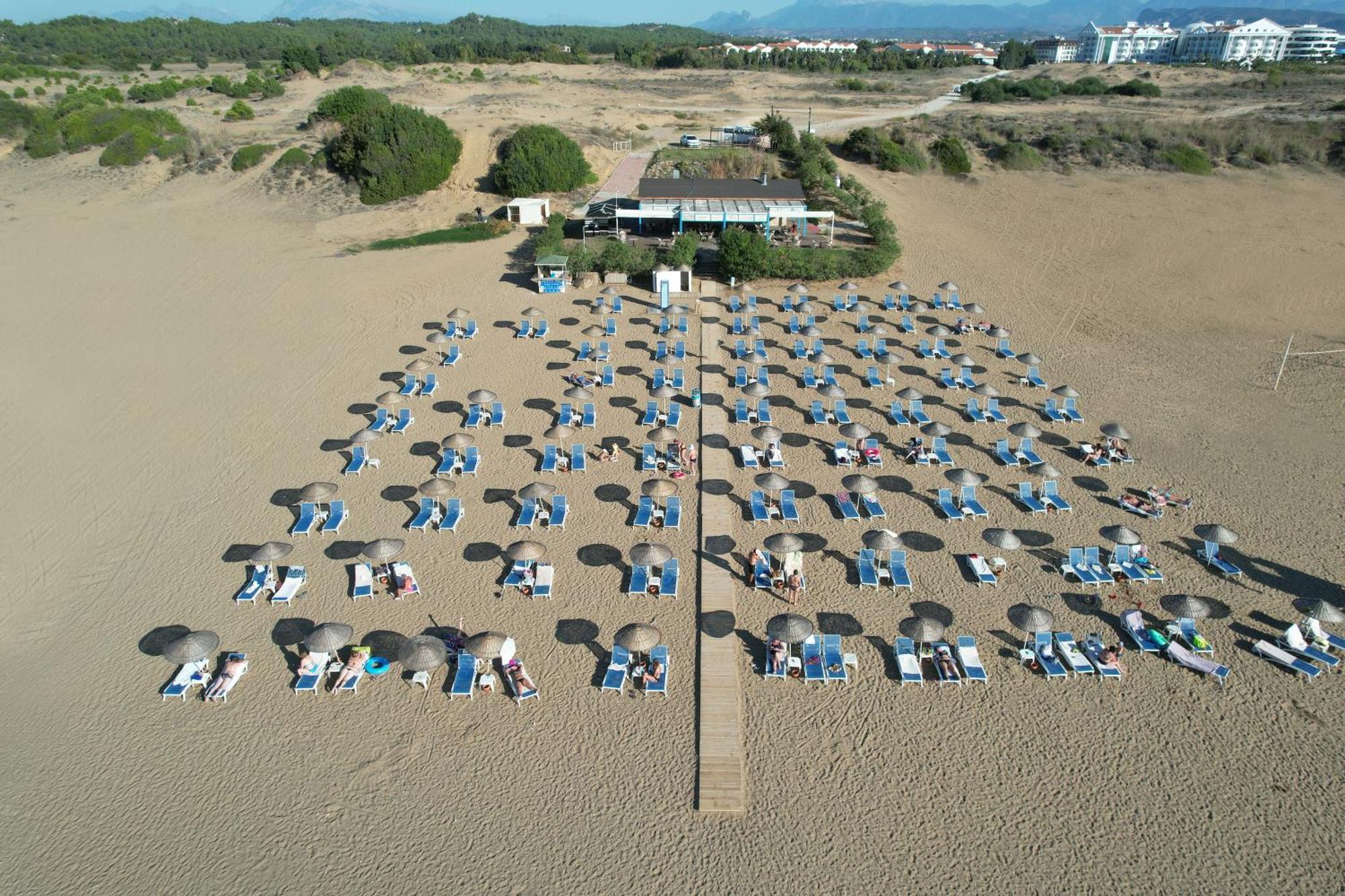 Ramada Resort Side Exterior foto